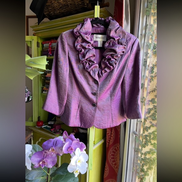 Victor Costa Jackets & Blazers - VICTOR COSTA Iridescent Ruffle Blazer Purple Shimmer Women’s Sz 4
